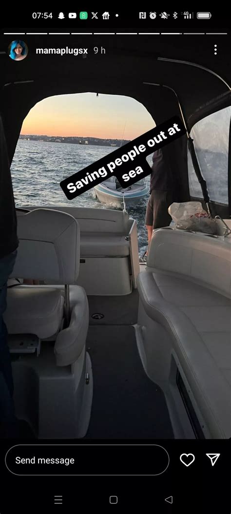 Cam-girl boat-shoot spots stranded sailors and saves them with tow and