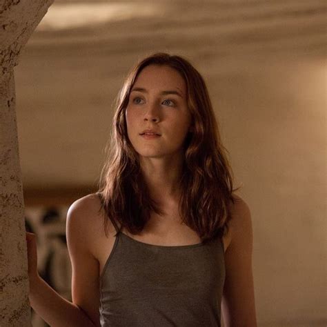 pin  alina  saoirse ronan ronan celebs celebrities