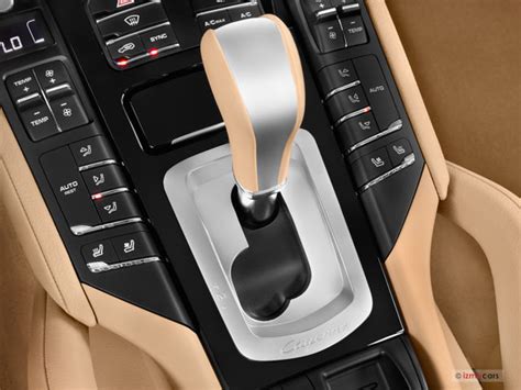 2017 Porsche Cayenne: 27 Interior Photos | U.S. News