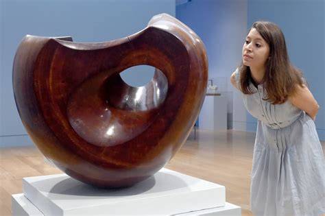 Tate Britain exhibition puts sculptor Barbara Hepworth back on world