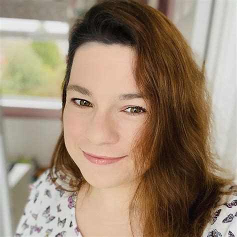 Why Do Babies Say Dada First? The Science Behind the Reason - In The