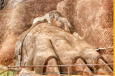The Ancient Art of Weathered Stone Carving in Ceylon - By Bhanuka ...