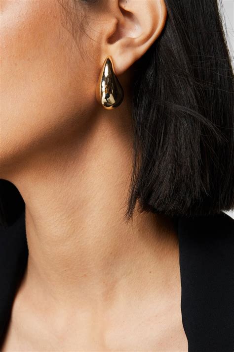 Tear Drop Earrings | Nasty Gal