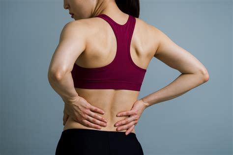 「背中 筋肉 痛い：原因と自宅でできる対処法から予防まで徹底解説」 | 鶴ヶ峰の整体なら「みやがわ整骨院」