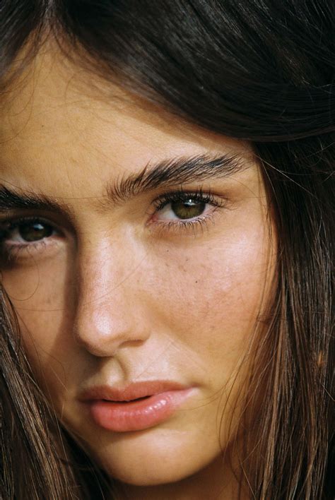 Ella Cervetto – Gracing the Lens in a September Photographic Session