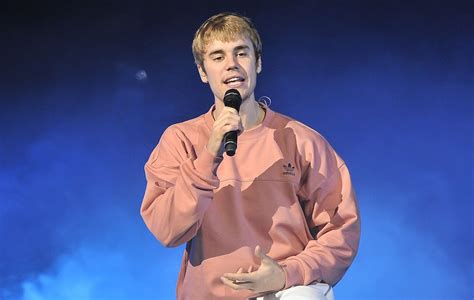 Justin Bieber new album Changes announced with Get Me single