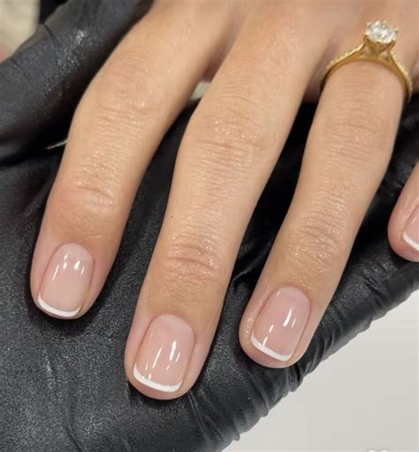Acrylic nail designs | Winter nail ideas | acrylic nail art valentine ...