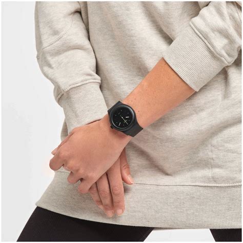 AM51 - SO30B400 | Swatch® Deutschland