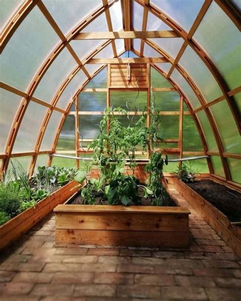 Small Greenhouse Ideas For Beginners : Popular Small Greenhouse Layout Ideas, House Plan With ...