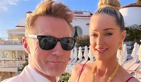 Behind Closed Doors: [Celeb Name]'s Shocking Night Out (phun celeb extras exclusive) - pbktejq
