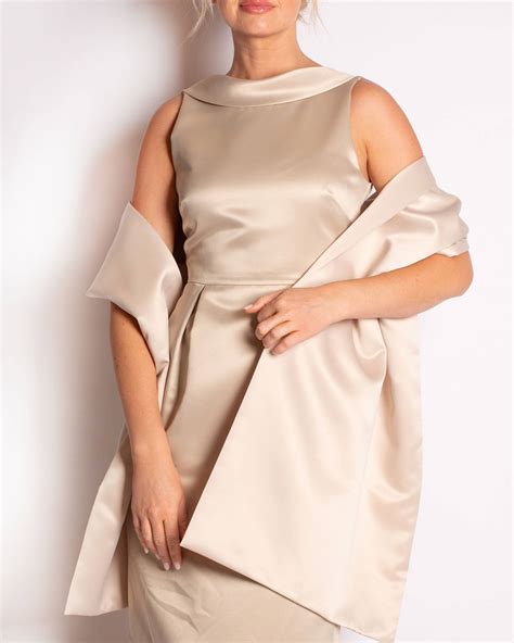 The Amelia Gown in Satin – Camilyn Beth