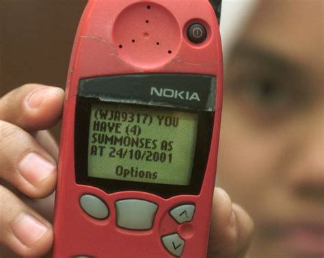 Primeiro Celular Com Mensagens De Texto Linha Do Tempo Da Evolução