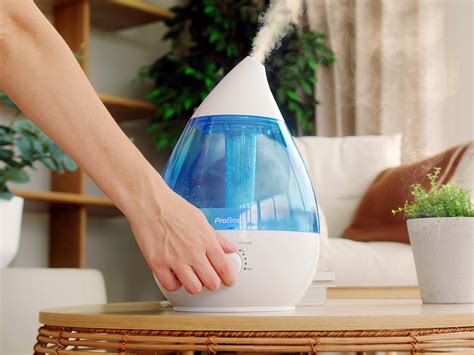 The Benefits of a Humidifier | Pro Breeze Advice