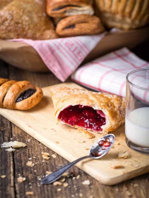 Strawberry Apple Puffs: A Simple Sweet Treat
