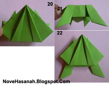 nove hasanah  melipat origami kodok model