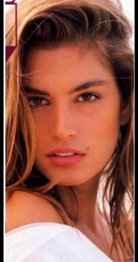 Cindy Crawford, 1990s. : r/OldSchoolCelebs