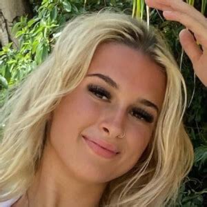 Brittney Barnes - Age, Family, Bio | Famous Birthdays