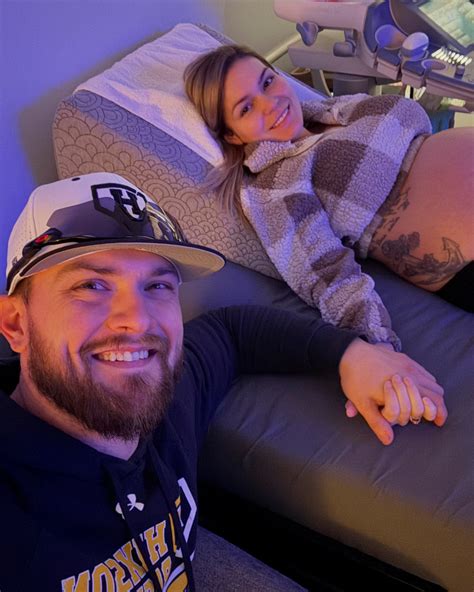 Destiny Davis (@destinyamberdavis) • Instagram photos and videos