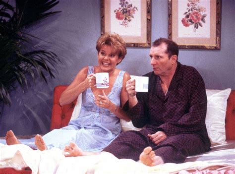 Amanda Bearse's feet