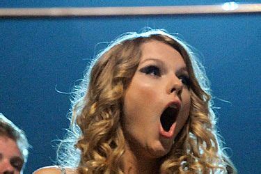 Taylor Swift Surprised Face