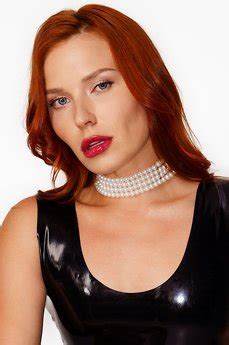 Clemence Audiard - Straplez