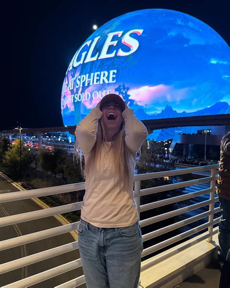 Neve Pratt (@nevepratt) • Instagram photos and videos