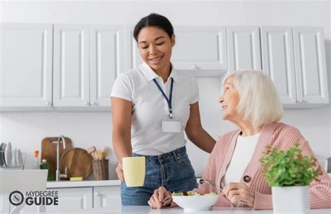 social worker  therapist roles responsibilities  realities