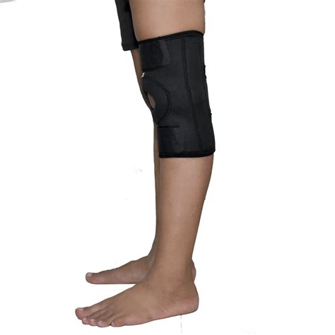 Knee Hinge Brace Black at Rs 130 | Knee Brace in New Delhi | ID ...