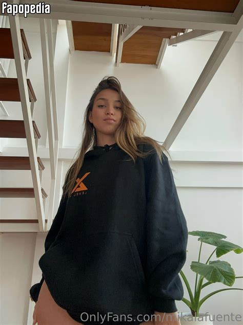 Mikaela Fuente Nude Leaks – Celeb Jihad – Explosive Celebrity Nudes