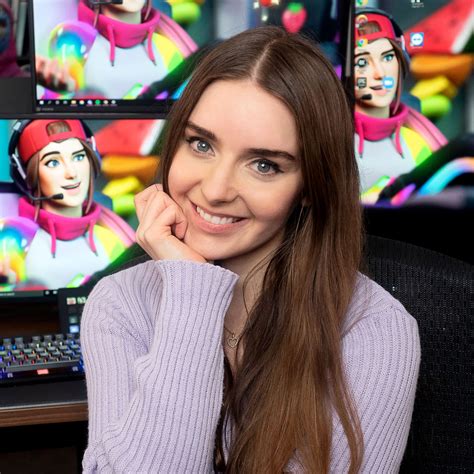 Meet Loserfruit, the Most Popular Female Streamer in Australia