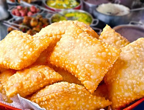 Mini pastel de queijo para aperitivos deliciosamente crocantes