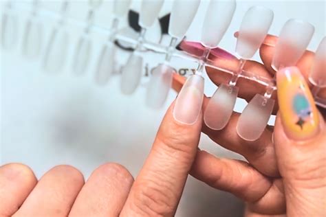 Soft Gel Nail Tips: Everything You Need to Know and A Complete How-To ...