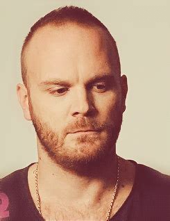 Will Champion gif Coldplay Band, Chris Martin Coldplay, Great Bands ...