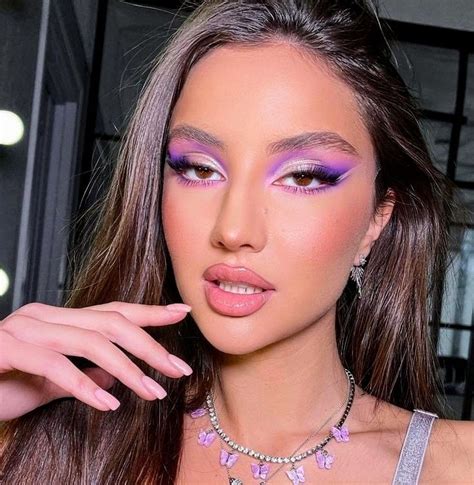 Пин от пользователя ... на доске MAKEUP | Фиолетовый макияж, Идеи ...