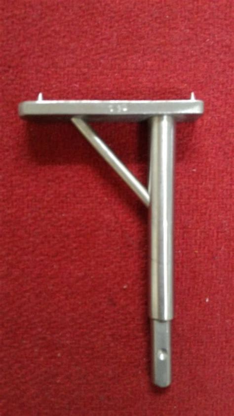 Dynamic Ortho Steel DHS Instrument DHS Angle Guide, for Hip Joint, | ID ...