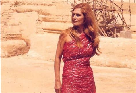 Retro Fashion Icon: 5 Iconic Dalida Outfits That Inspire Our Fashion ...