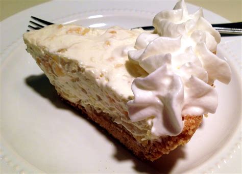 Pineapple Cream Cheese Pie | Cooking Mamas