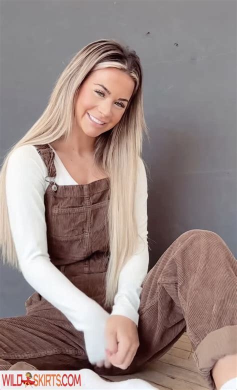 Emily Elizabeth / emmilyelizabethh nude OnlyFans, Instagram leaked