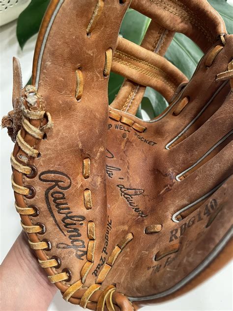 Rawlings Andre Dawson Leather Baseball Glove RBG140 Youth Deep Well