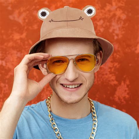 Snapklik.com : SAOROPEB Frog Bucket Hat For Adult Teens