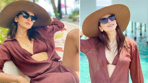 Rakul Preet Singh Serves Perfect Beach Looks in Wine Bikini And Sexy