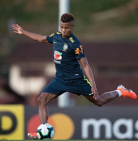 David Neres - Bio, Facts, Wiki, Net Worth, Age, Height, Salary, Ajax ...