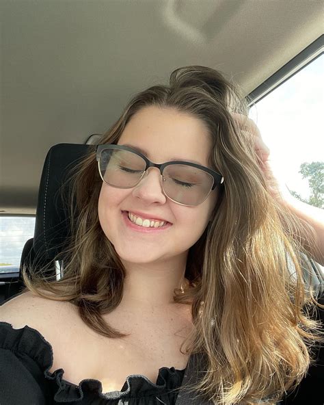 Natalie (@natalie_wonders) • Instagram photos and videos