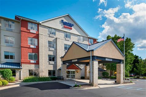 Fairfield Inn & Suites Detroit/Livonia- Livonia, MI Hotels- Tourist ...