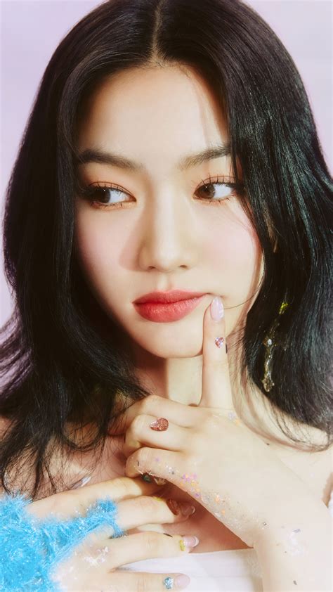 Isa STAYC We Need Love 4K #7280g Wallpaper 4K HD