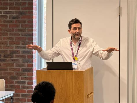 NHS England and Maudsley Learning collaborate to enhance mental health