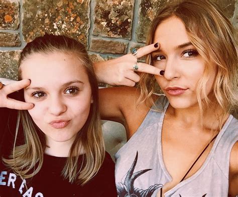 Lennon and Maisy Stella on Instagram: “stay fierce?? Is that still a thing??” | Lennon stella ...