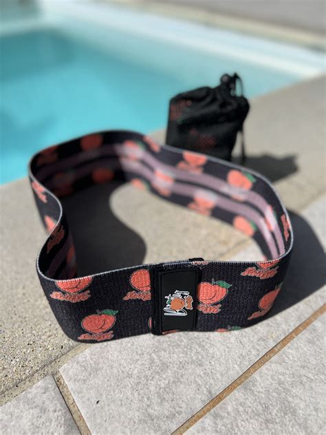 BOOTY SWIISH - Workout by Sol - Personal & Online Trainer