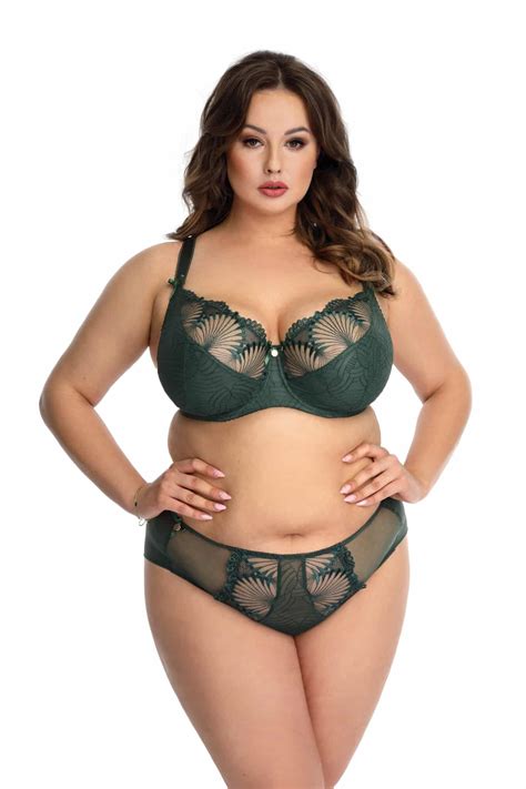 Nessa Lingerie - Miederkönigin