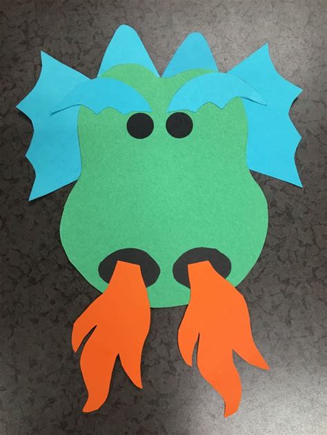 Dragon craft for storytime ! | Dragon crafts, Dragon crafts preschool ...